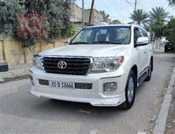 تۆیۆتا لاند کروزەر